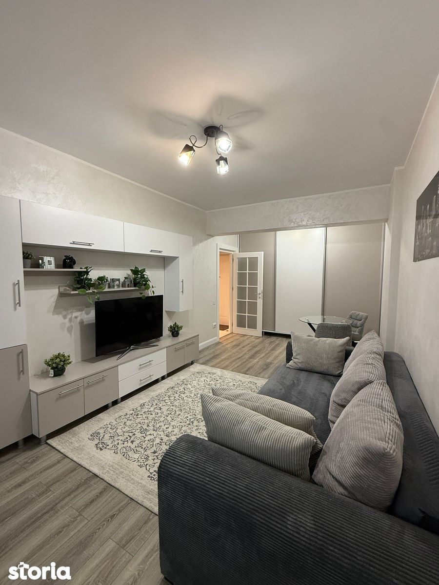 Apartament 2 camere de închiriat în Royal Town Copou — 65 m², 650€/lună