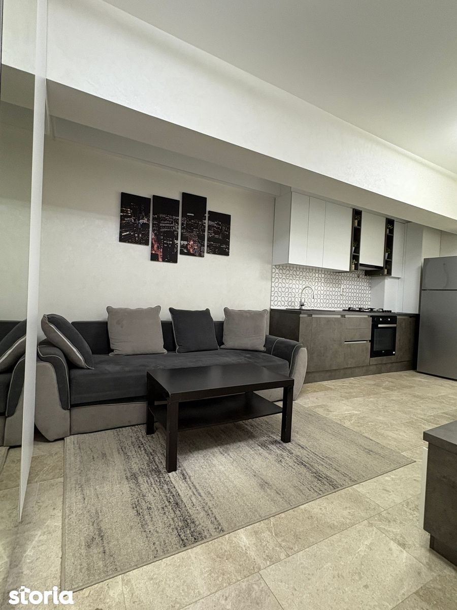 Apartament 2 camere de închiriat în Royal Town Copou — 48 m², 450€/lună